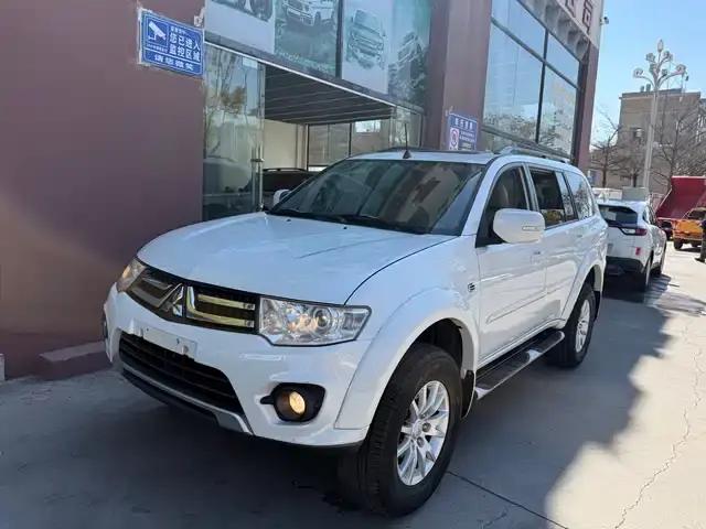 2013 Pajero Sport 3.0L Automatic 2WD Luxury Edition