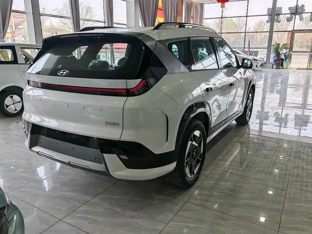 EO Yiou 2025 Two-Wheel Drive TECH Edition 64.2kWh — миниатюра 2