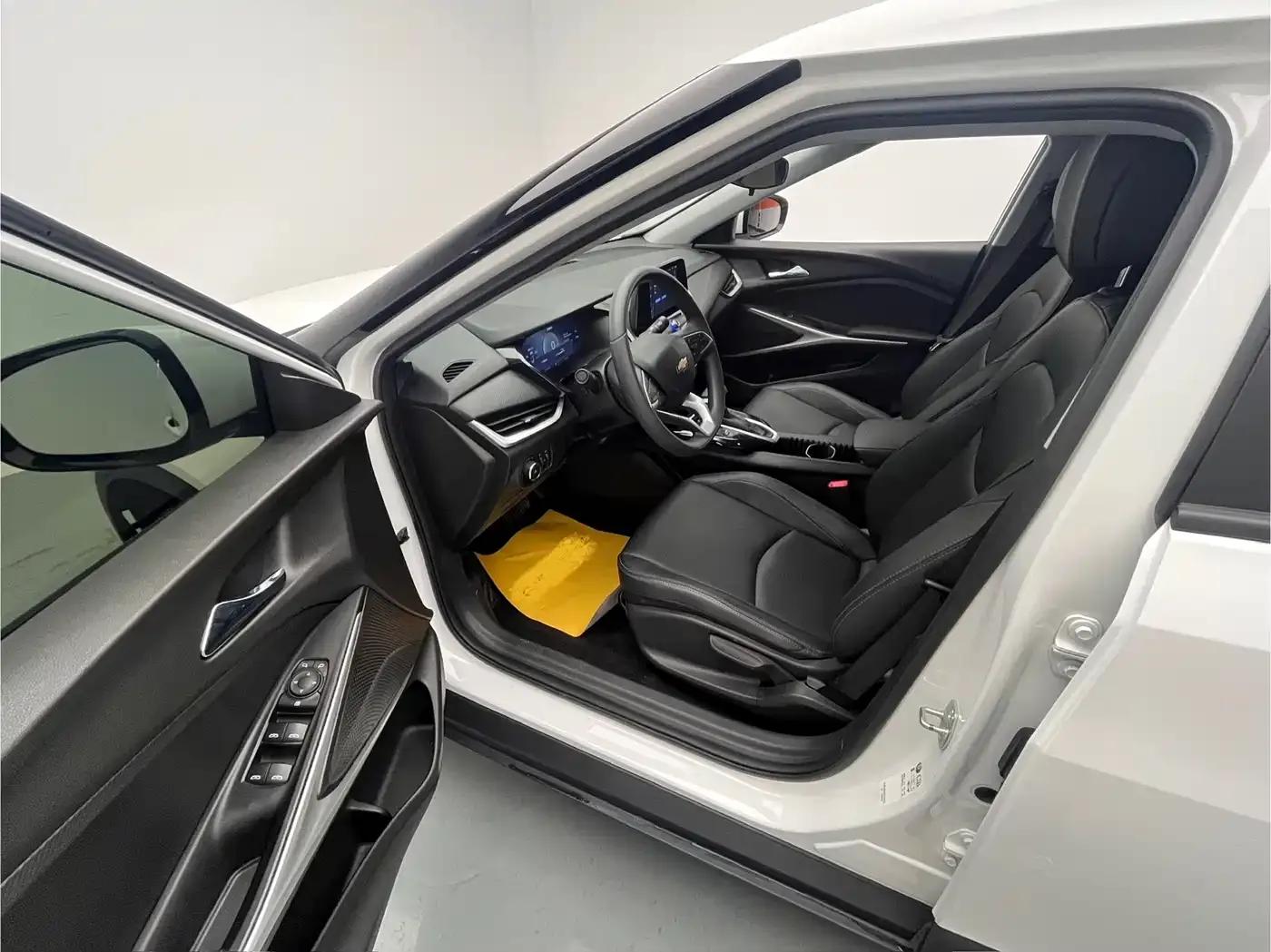 Chevrolet Menlo 2022 Star Plus Edition — миниатюра 14