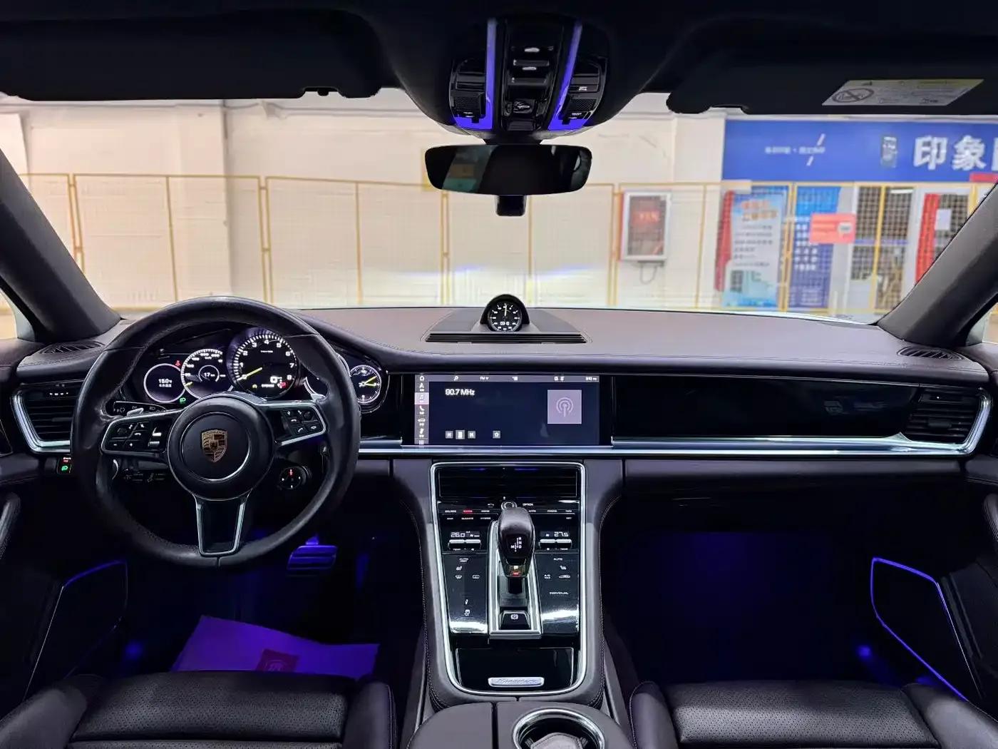 2017 Panamera 4 E-Hybrid Executive Long Wheelbase 2.9T — миниатюра 5