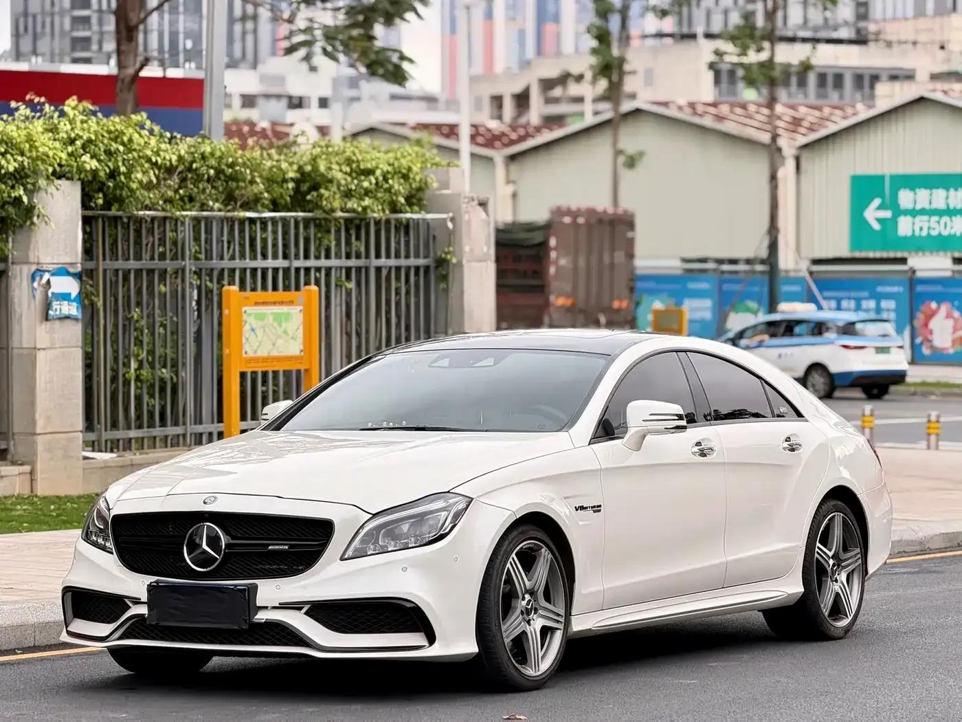 2015 Mercedes-Benz CLS AMG 63 4MATIC — миниатюра 1