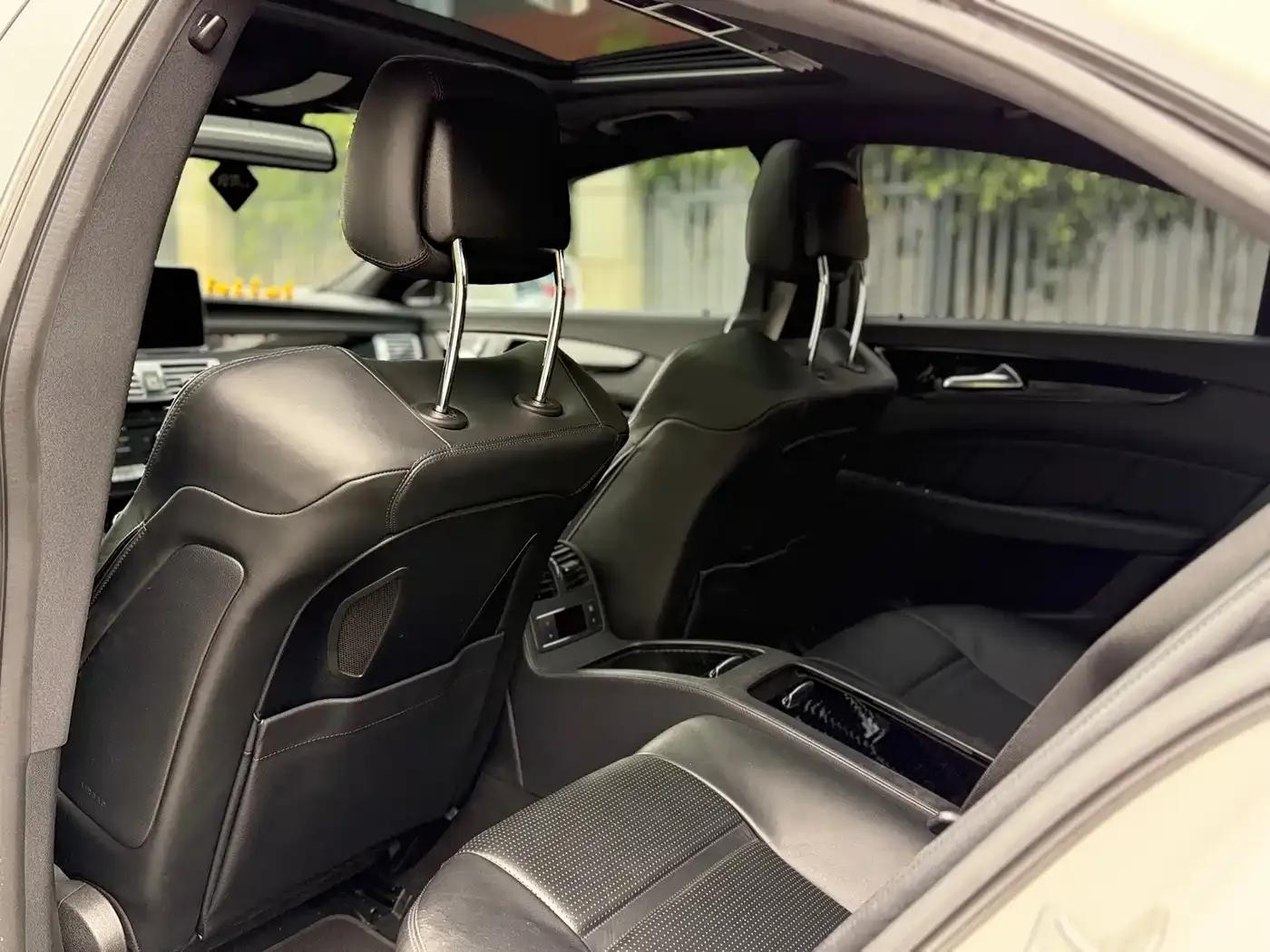 2015 Mercedes-Benz CLS AMG 63 4MATIC — миниатюра 12