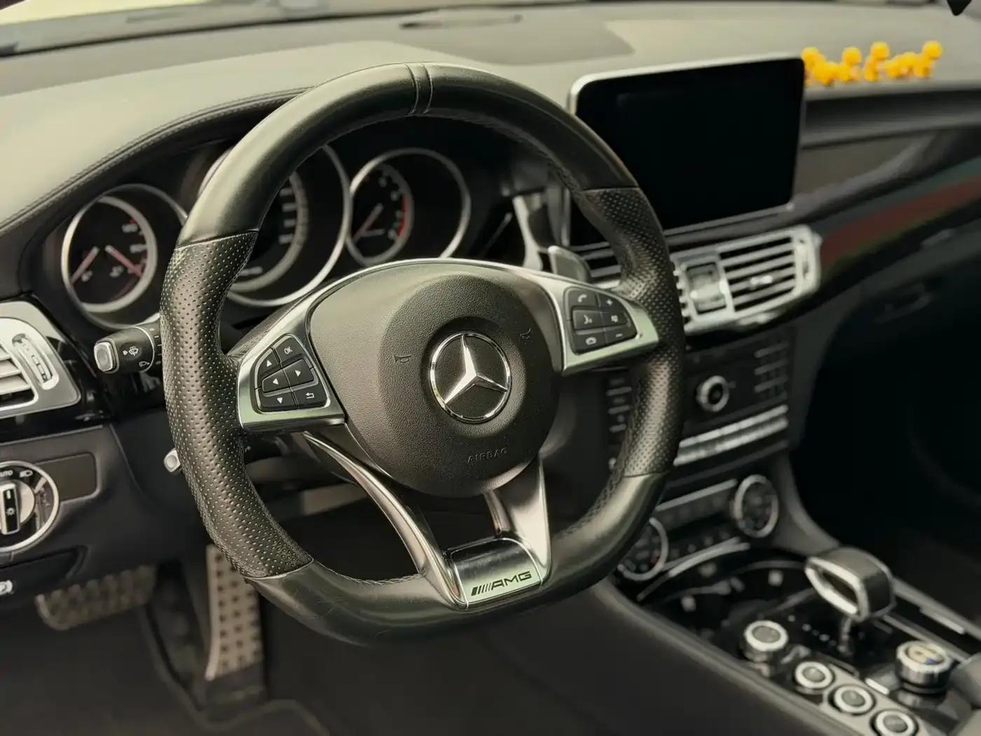 2015 Mercedes-Benz CLS AMG 63 4MATIC — миниатюра 6