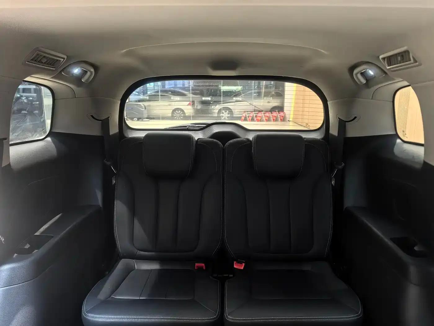 Song MAX New Energy 2019 DM 1.5T Intelligent Connected 7-Seater National VI Emission Standard — миниатюра 14
