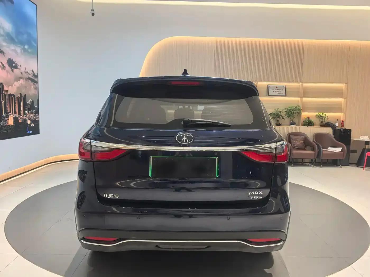 Song MAX New Energy 2019 DM 1.5T Intelligent Connected 7-Seater National VI Emission Standard — миниатюра 6