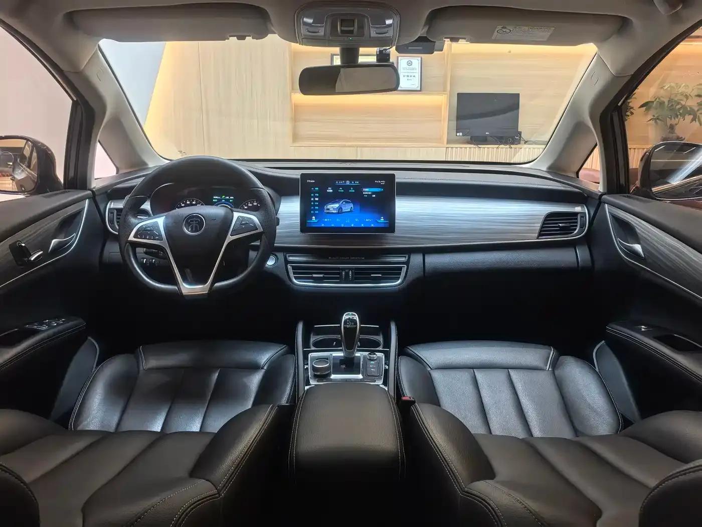 Song MAX New Energy 2019 DM 1.5T Intelligent Connected 7-Seater National VI Emission Standard — миниатюра 9