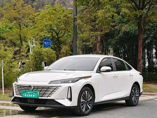 Changan Eado PHEV 2025 Smart Blue Whale 145KM High-Performance Edition