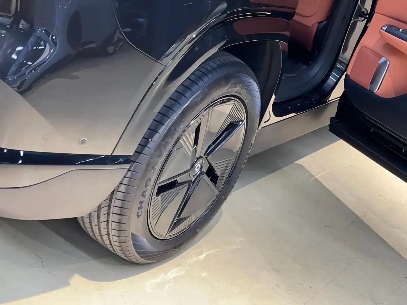Changan Qiyuan E07 2025 Range Extended 2WD 39kWh Max Smart Driving Edition — миниатюра 30