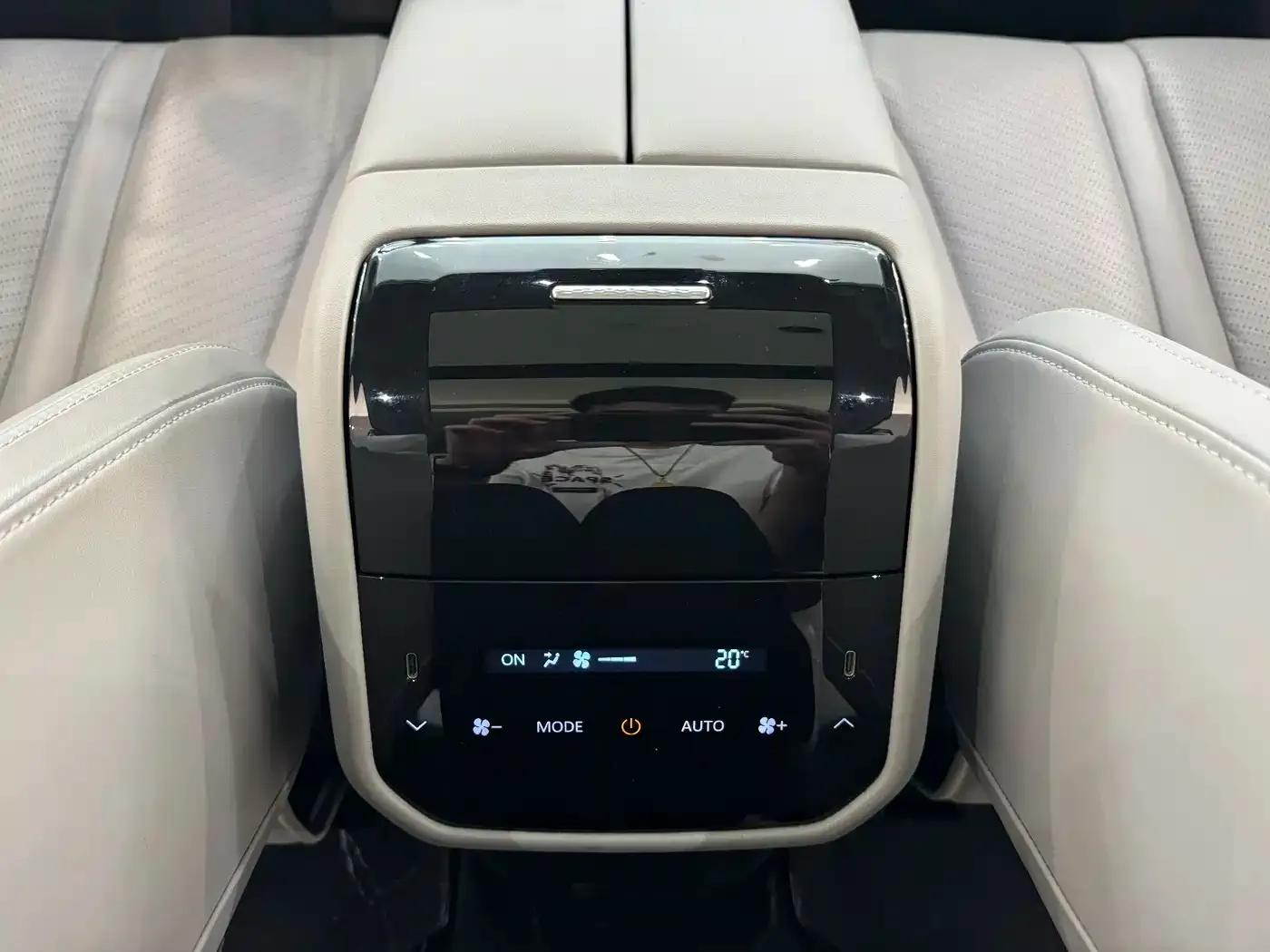 Maxus G70 2024 2.0T Automatic Flagship Edition 7-Seater — миниатюра 13