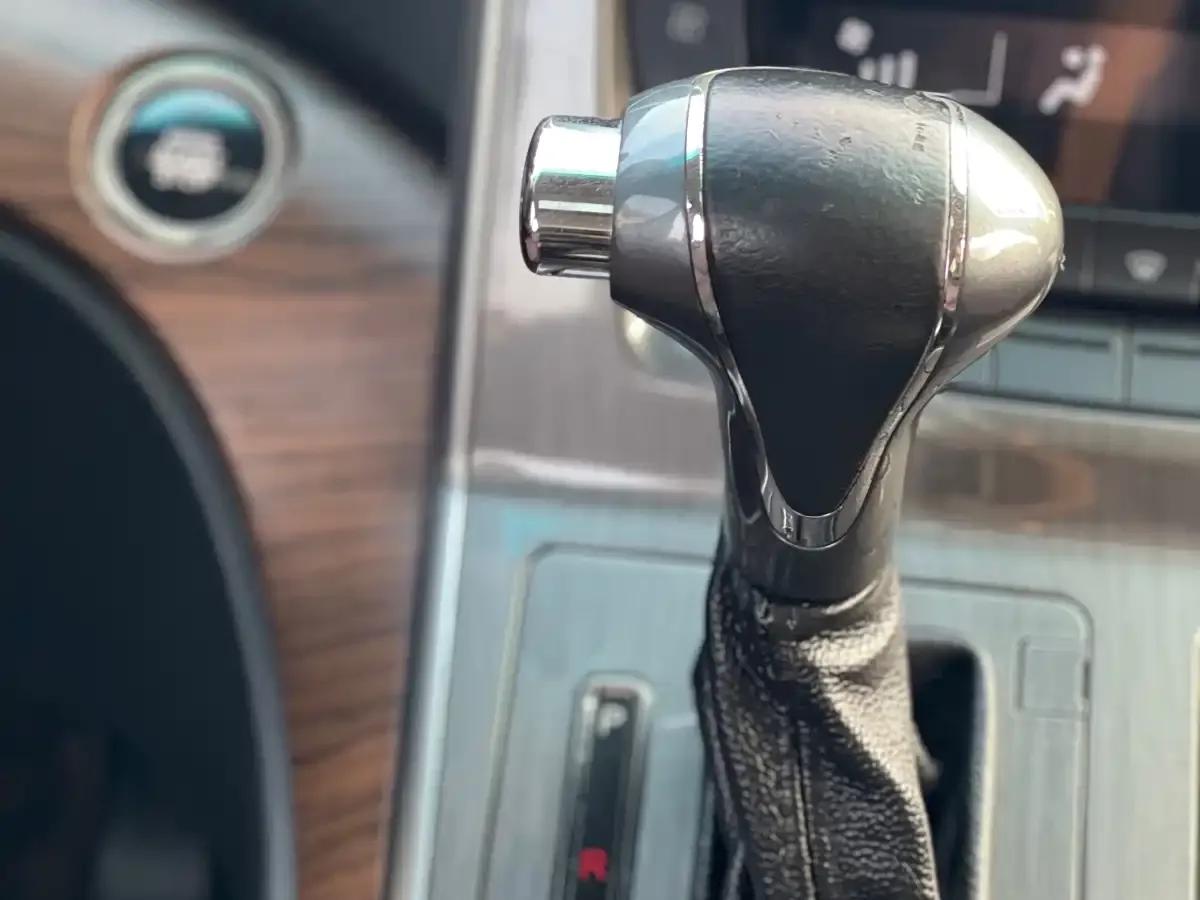 Fengxing CM7 2016 2.0T Automatic Premium Edition — миниатюра 12