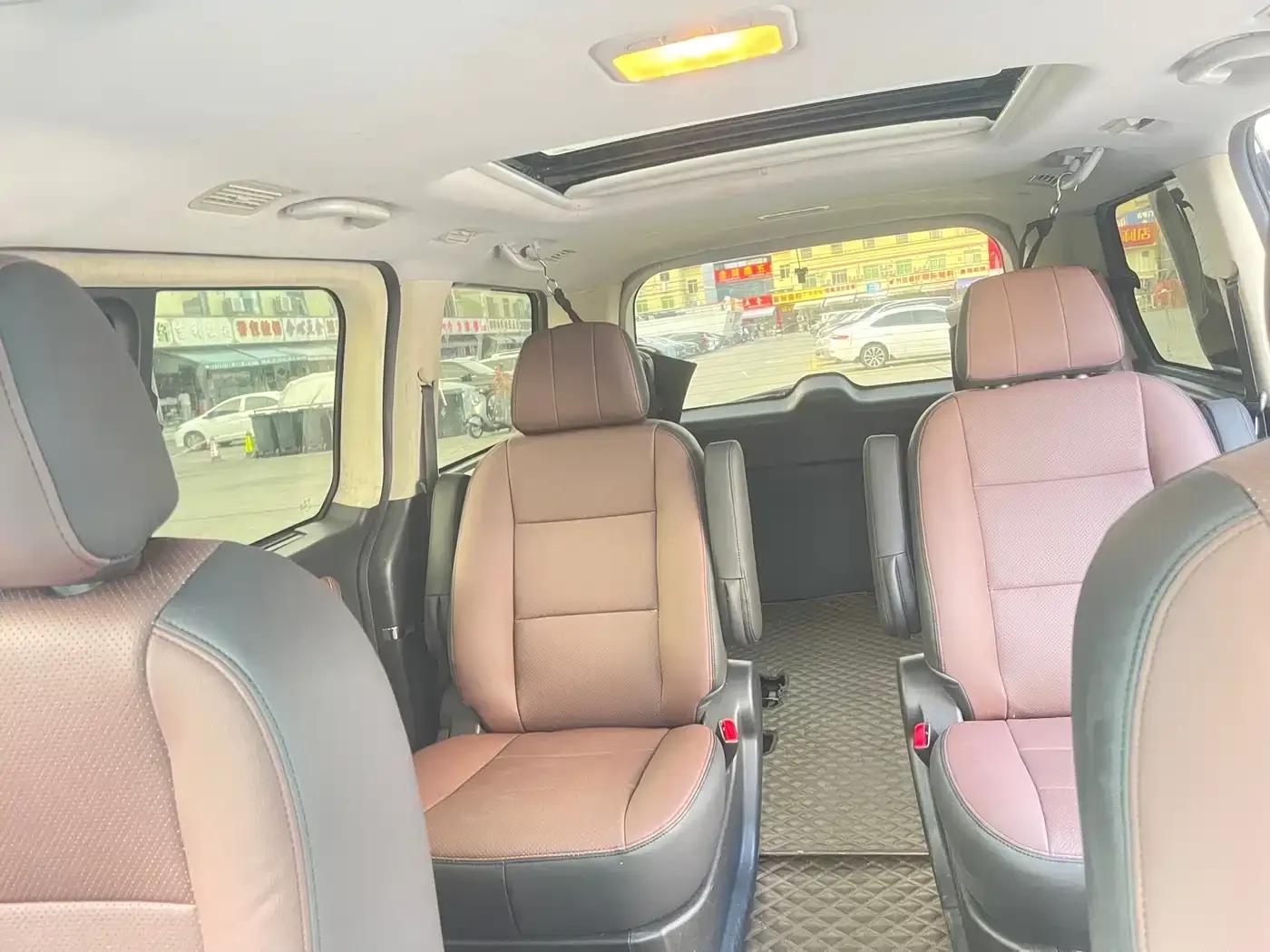 Fengxing CM7 2016 2.0T Automatic Premium Edition — миниатюра 8