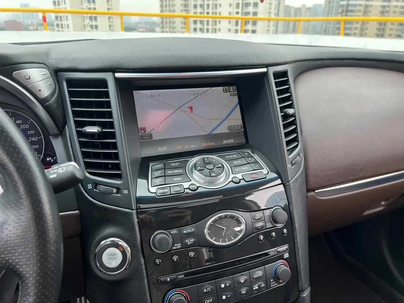 Infiniti FX 2011 FX35 Standard Edition — миниатюра 15