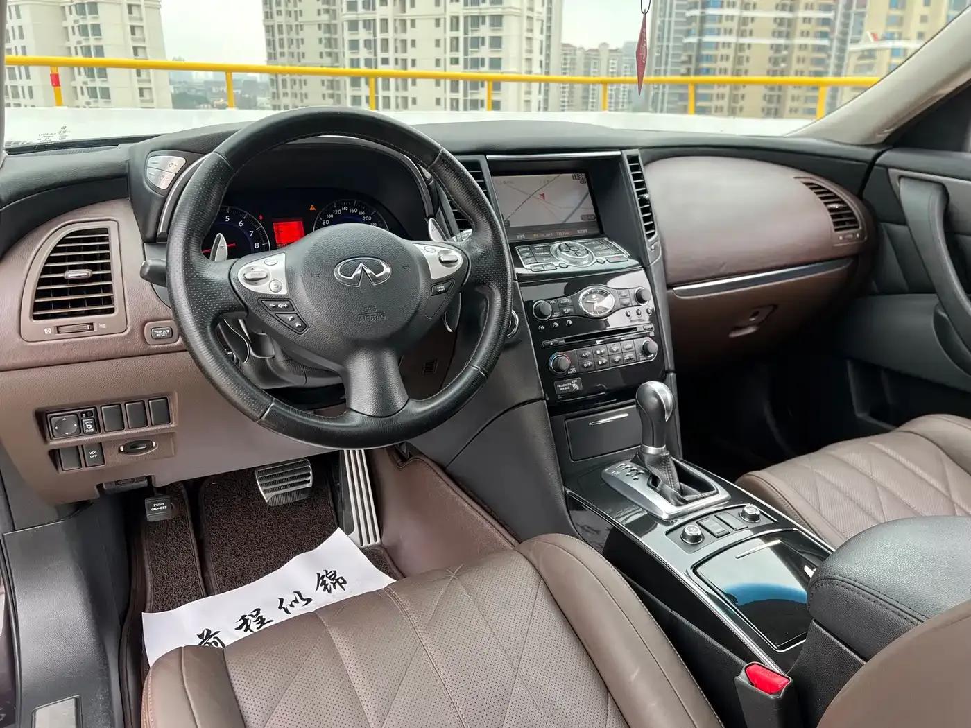 Infiniti FX 2011 FX35 Standard Edition — миниатюра 10