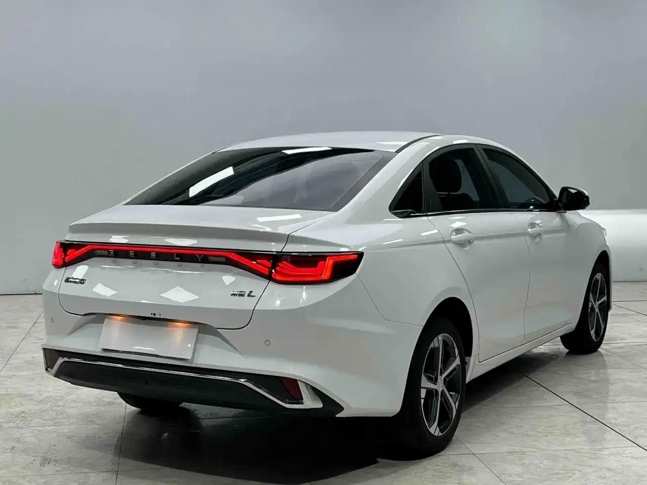 Geely Emgrand L 2022 1.4T CVT Supreme Edition — миниатюра 2