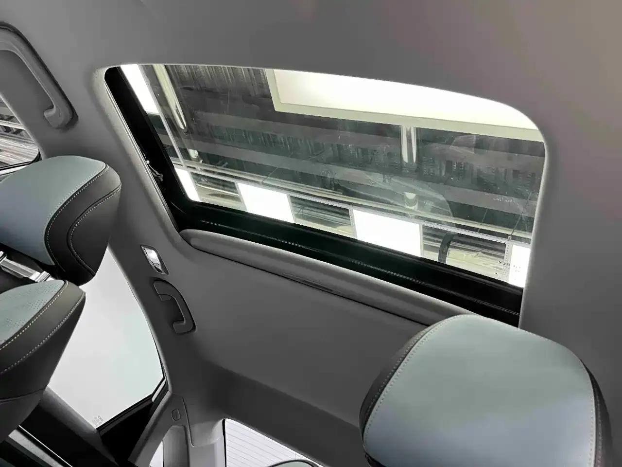 Geely Emgrand L 2022 1.4T CVT Supreme Edition — миниатюра 6