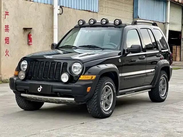 2004 Liberty 3.7L