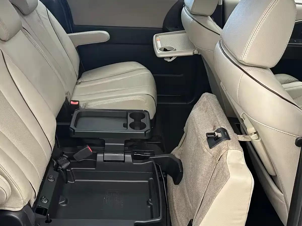 Mazda 5 2011 2.0L Automatic Luxury — миниатюра 3