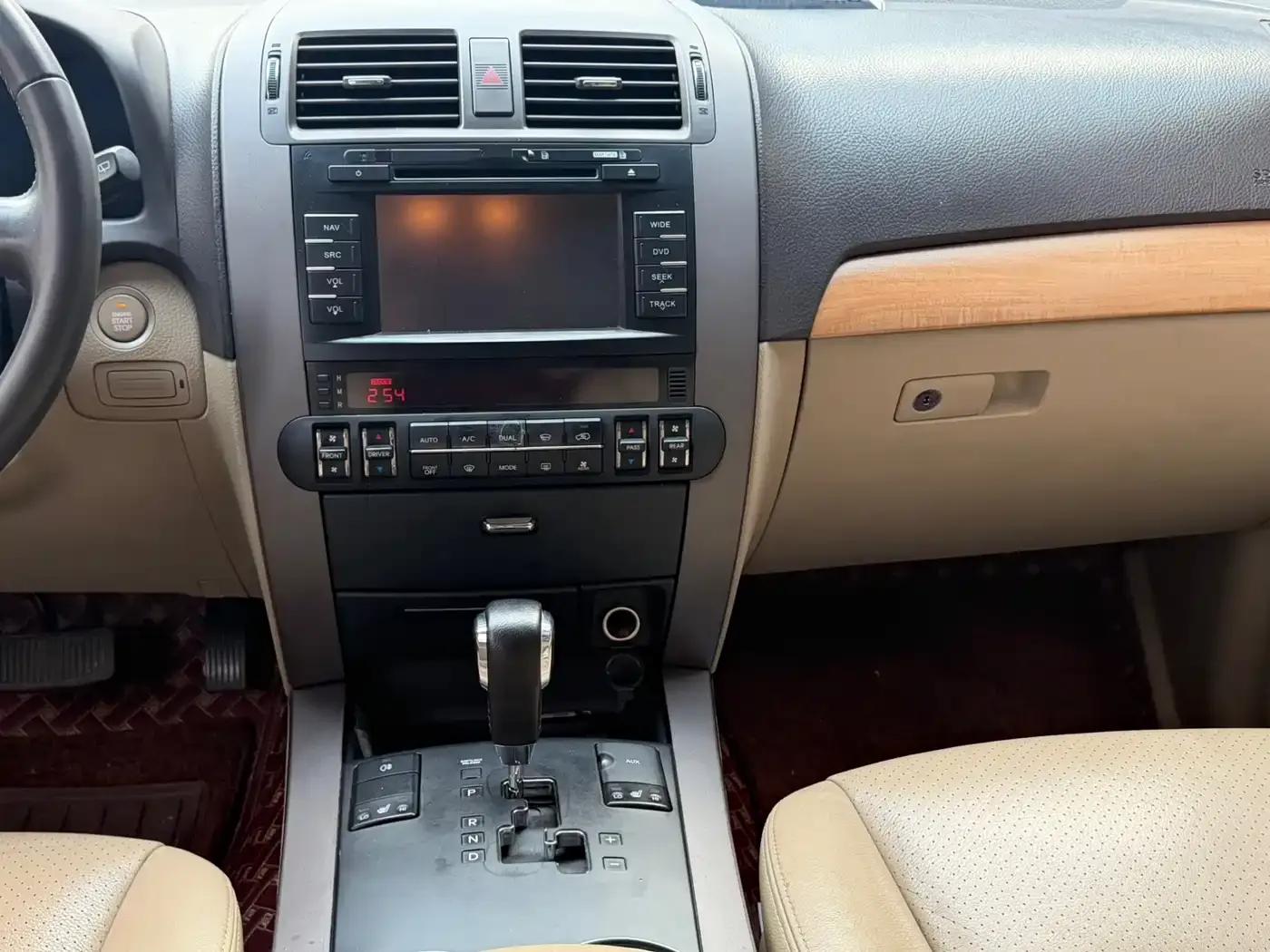 Borrego 2013 3.8L Luxury Edition (National V Emission Standard) — миниатюра 6