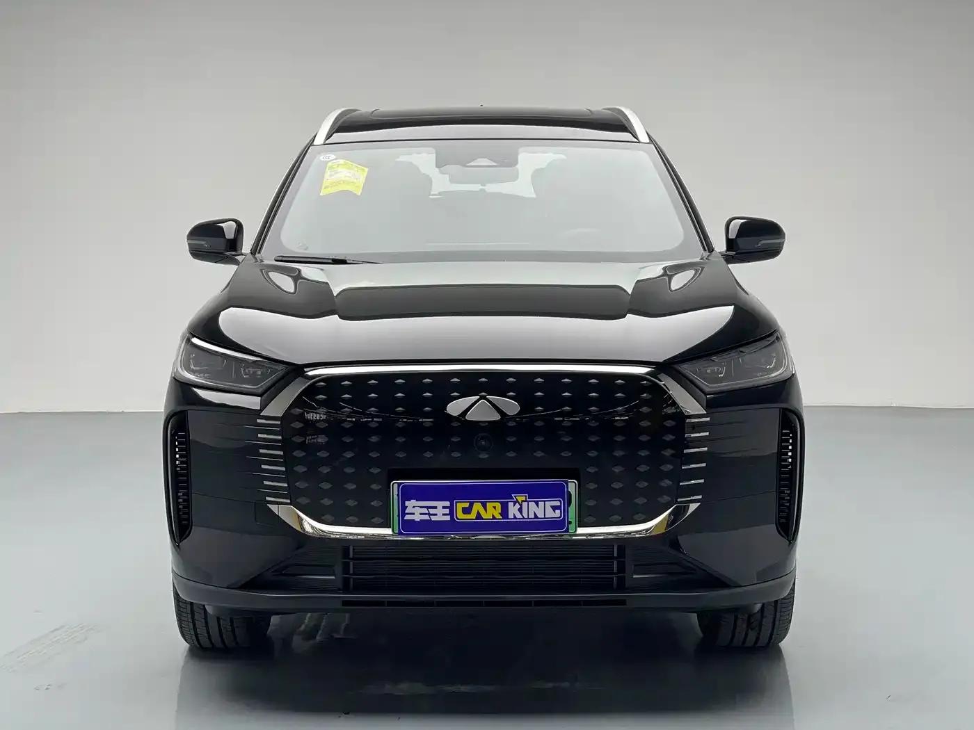 Fengyun T8 2025 1.5T 130km Premium Edition 5-seater — миниатюра 24