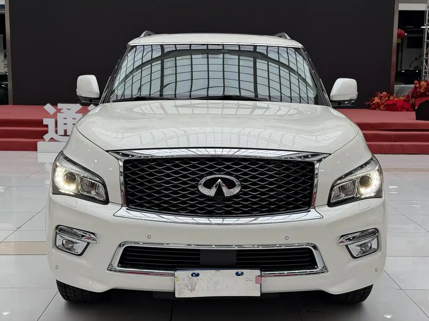 Infiniti QX80 2016 5.6L 4WD — миниатюра 2