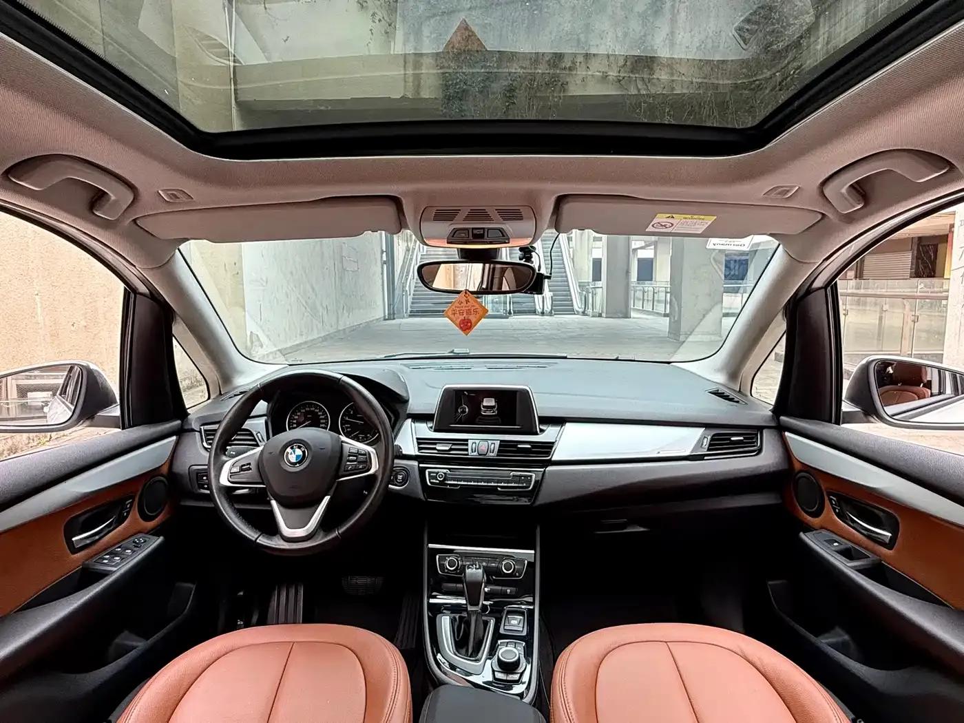 2016 BMW 2 Series Gran Tourer 218i Fashion Edition — миниатюра 7