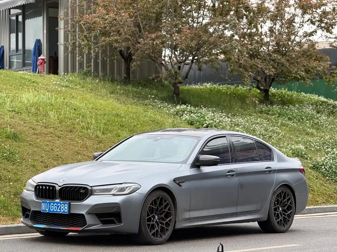 2021 BMW M5 — миниатюра 1