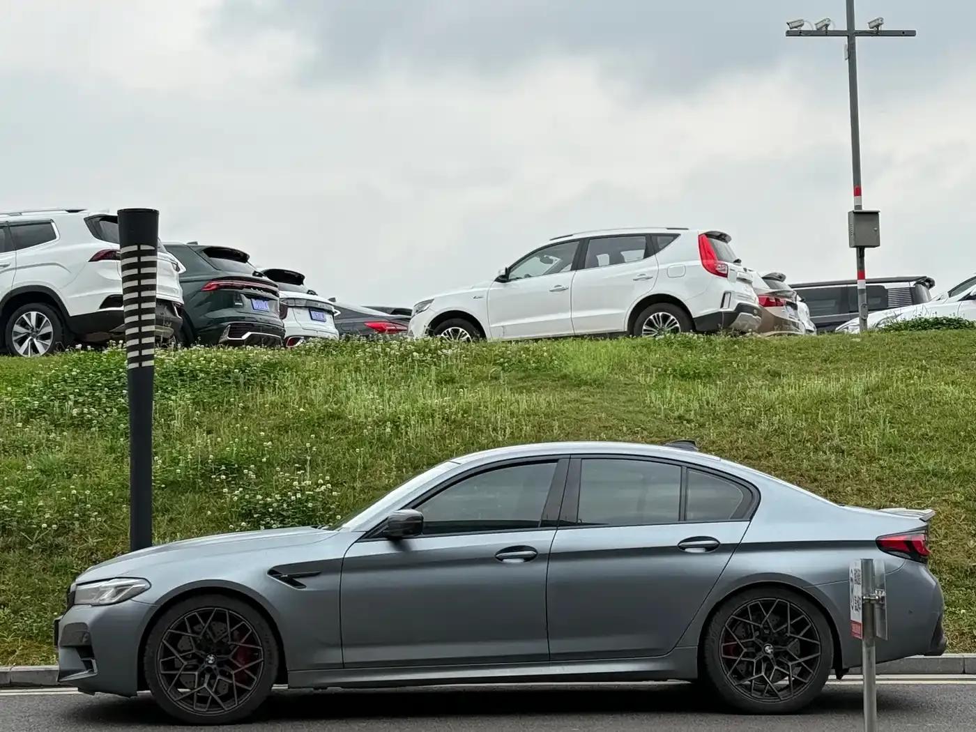 2021 BMW M5 — миниатюра 3