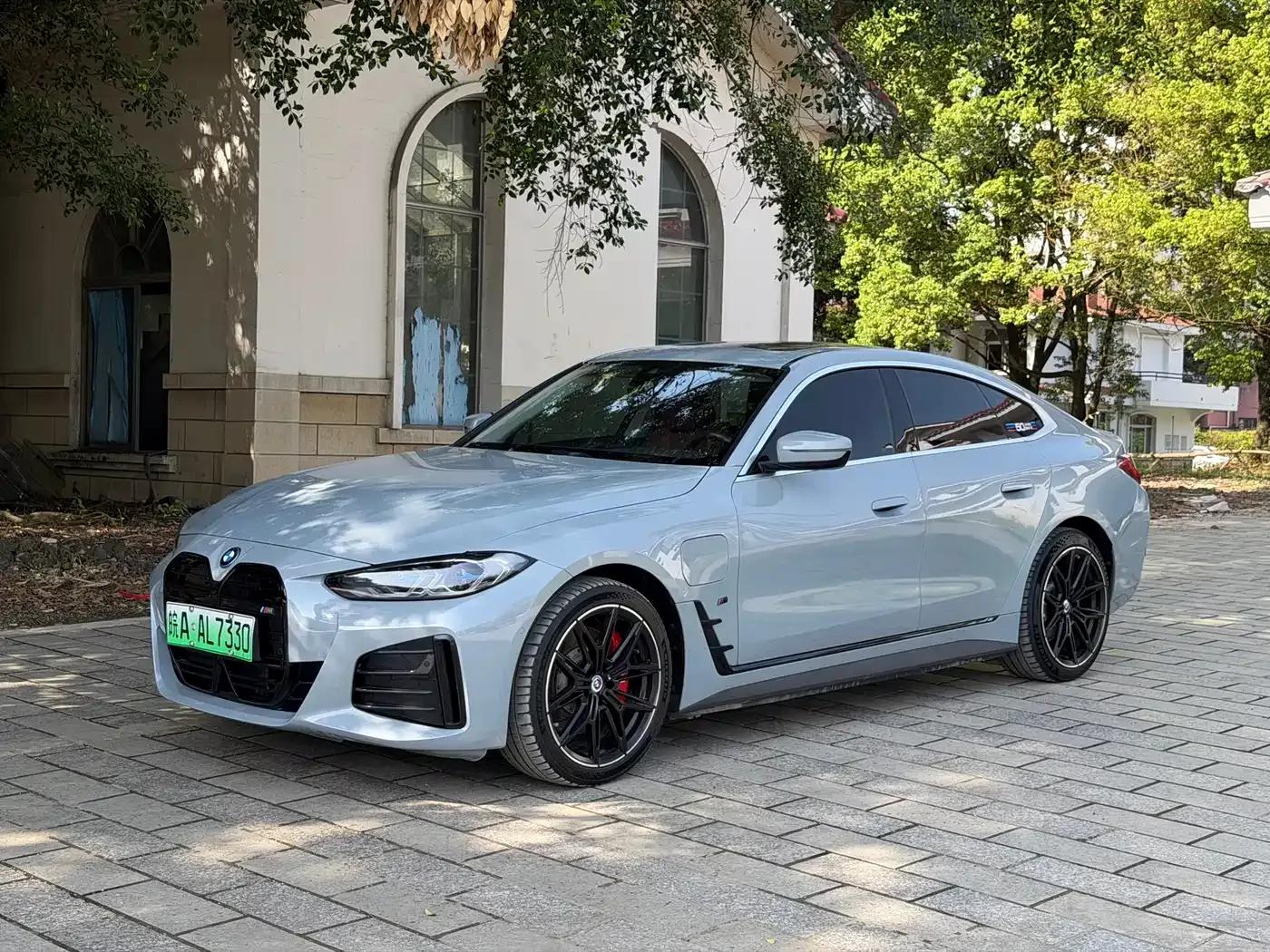 BMW i4 2023 eDrive35 — миниатюра 1
