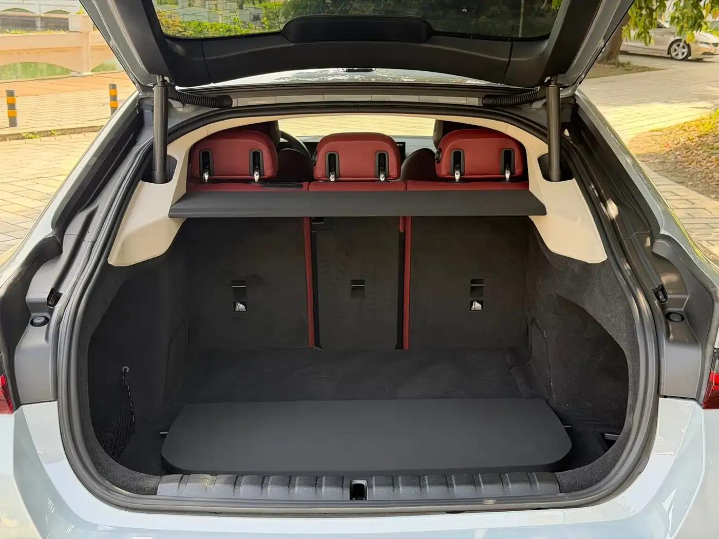 BMW i4 2023 eDrive35 — миниатюра 8