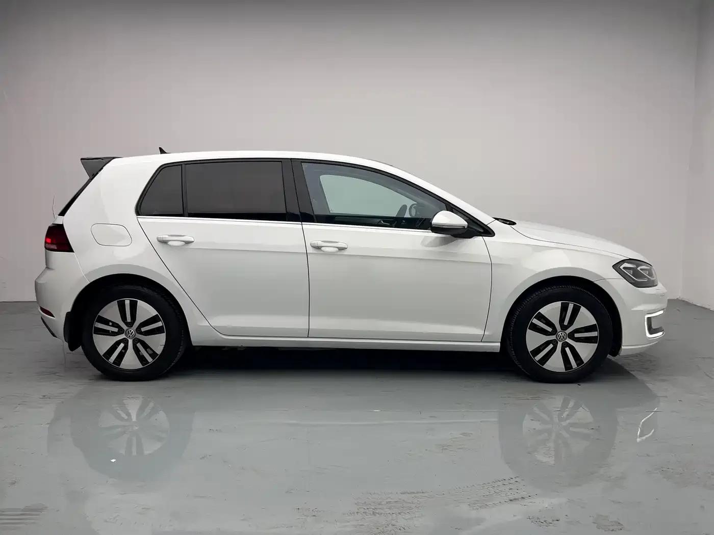 2020 Golf EV — миниатюра 7