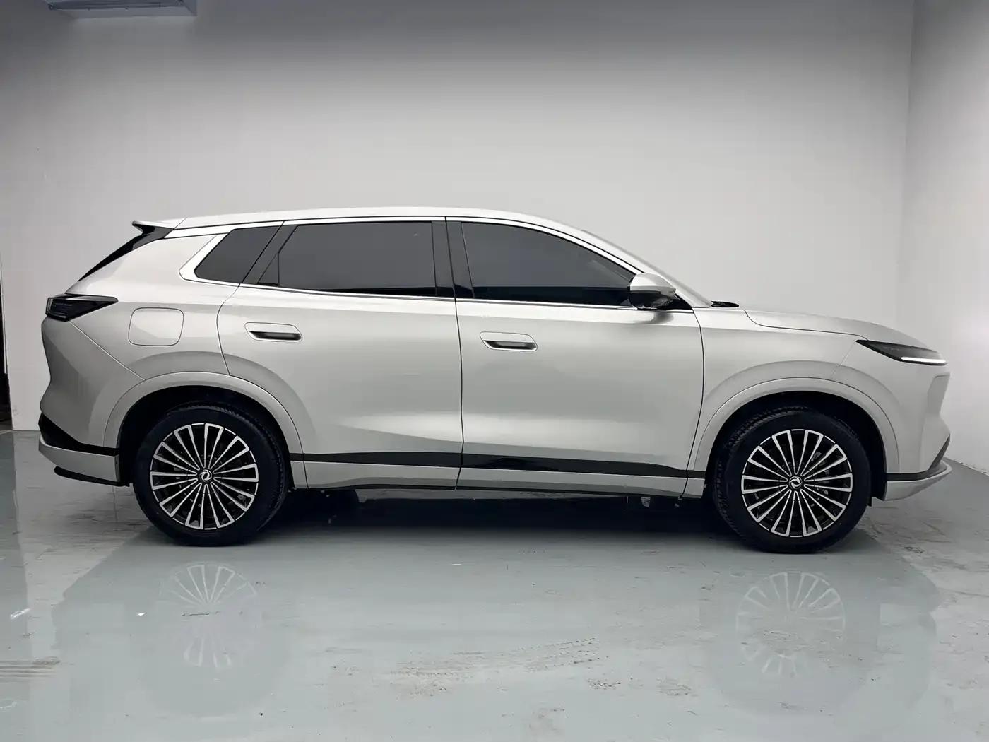 Dongfeng Fengshen L8 2025 Model 185KM Dream Edition — миниатюра 7
