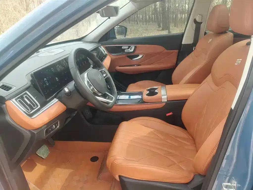 Jetour Mountain & Sea L7 2025 1.5T 120km Enjoy Edition 7-seater — миниатюра 3