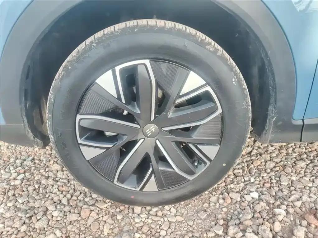 Jetour Mountain & Sea L7 2025 1.5T 120km Enjoy Edition 7-seater — миниатюра 8