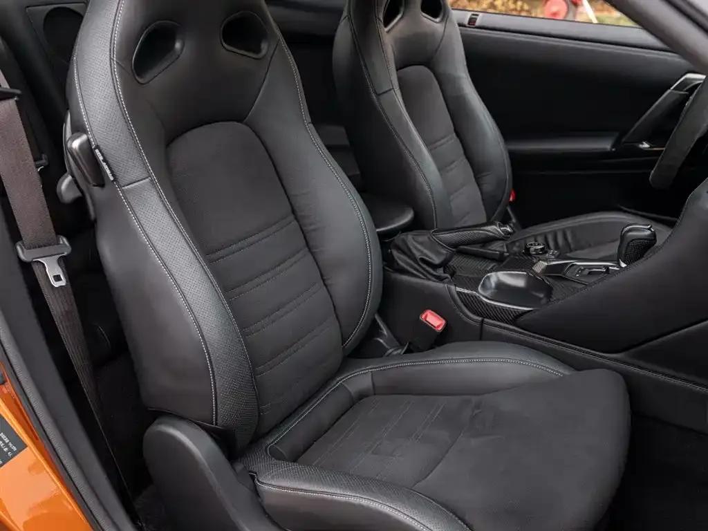 2017 Nissan GT-R 3.8T Flagship Edition — миниатюра 20
