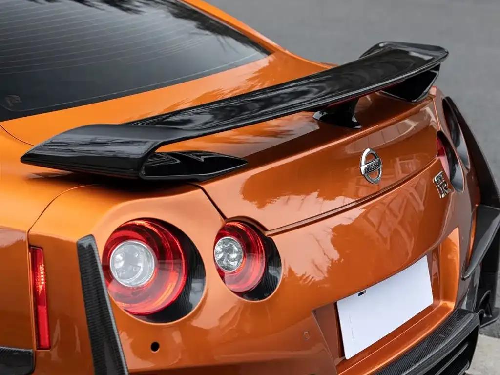 2017 Nissan GT-R 3.8T Flagship Edition — миниатюра 9