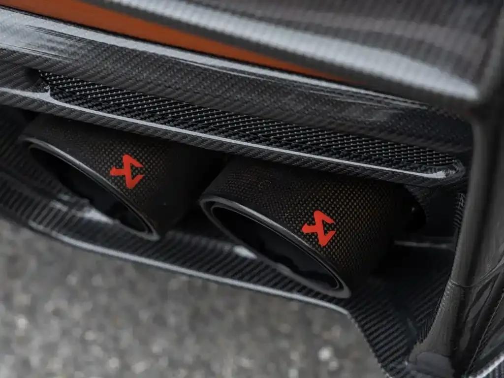 2017 Nissan GT-R 3.8T Flagship Edition — миниатюра 10