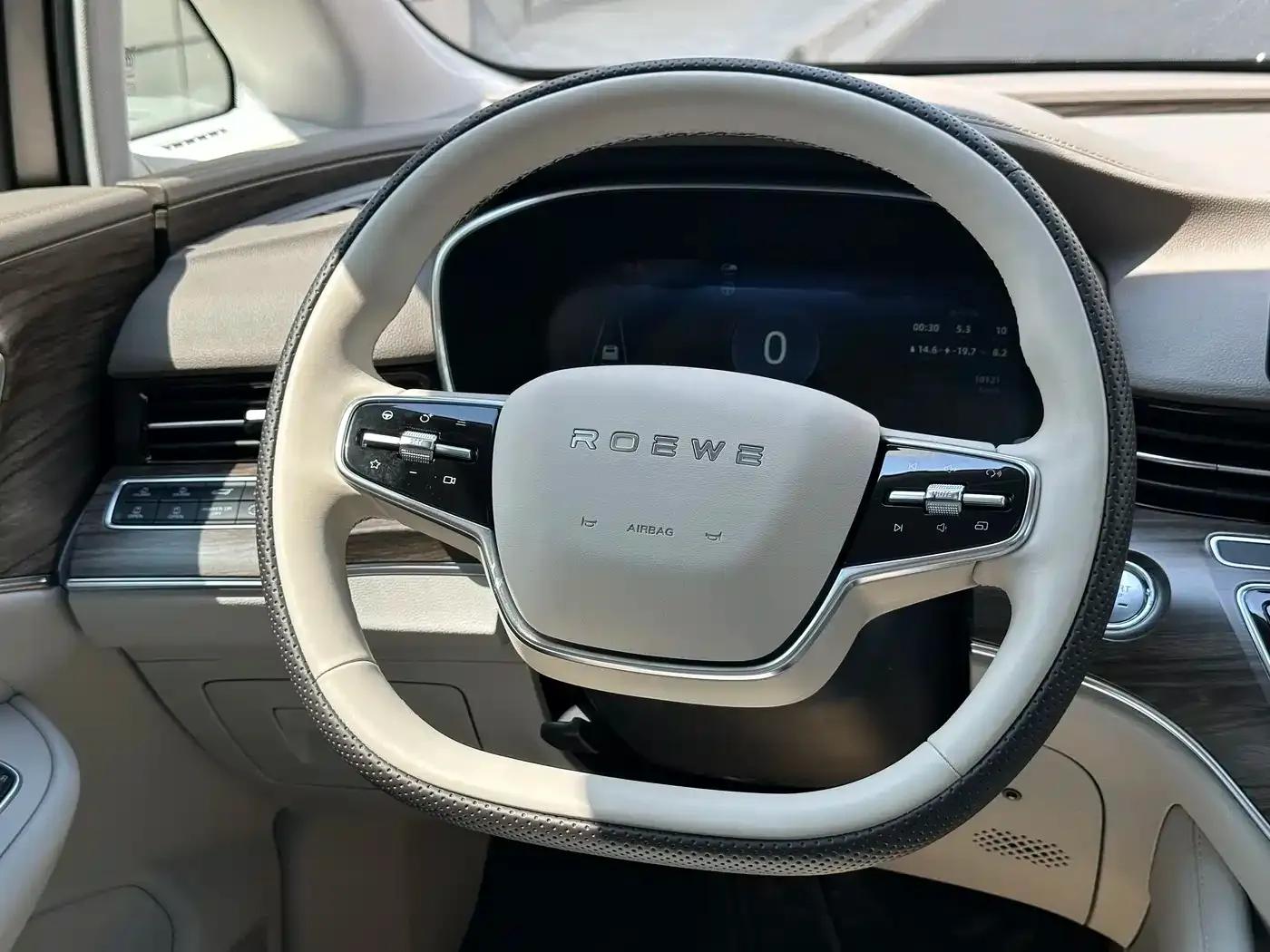 Roewe iMAX8 New Energy 2025 1.5T DMH Luxury Edition — миниатюра 8