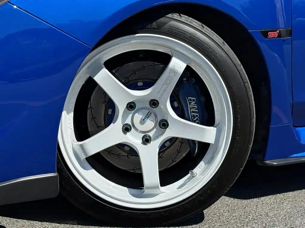 Impreza 2014 2.5T WRX STi Sedan — миниатюра 28