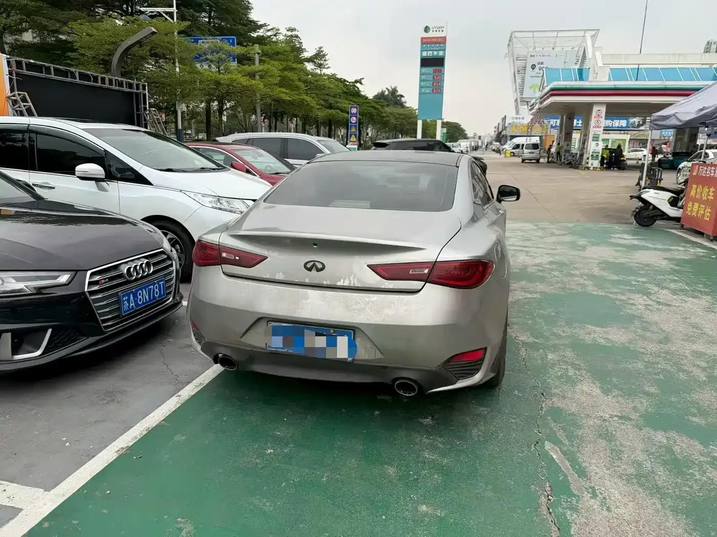 Infiniti Q60 2019 S 2.0T Luxury Sport Edition — миниатюра 2