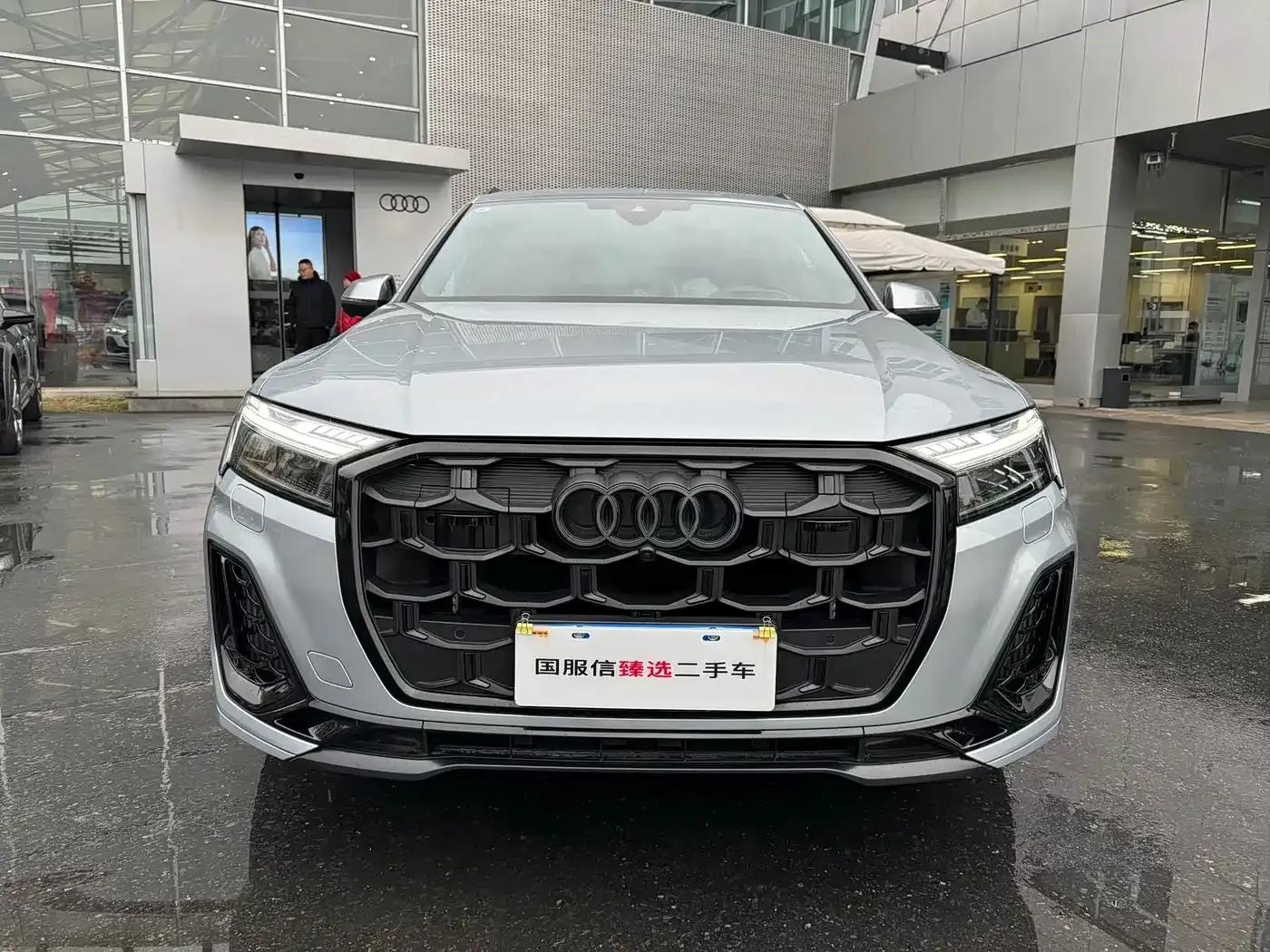 Audi SQ7 2024 4.0 TFSI — миниатюра 2