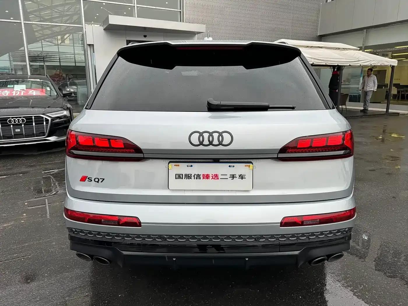 Audi SQ7 2024 4.0 TFSI — миниатюра 4