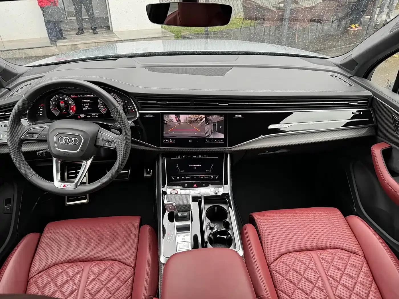 Audi SQ7 2024 4.0 TFSI — миниатюра 6