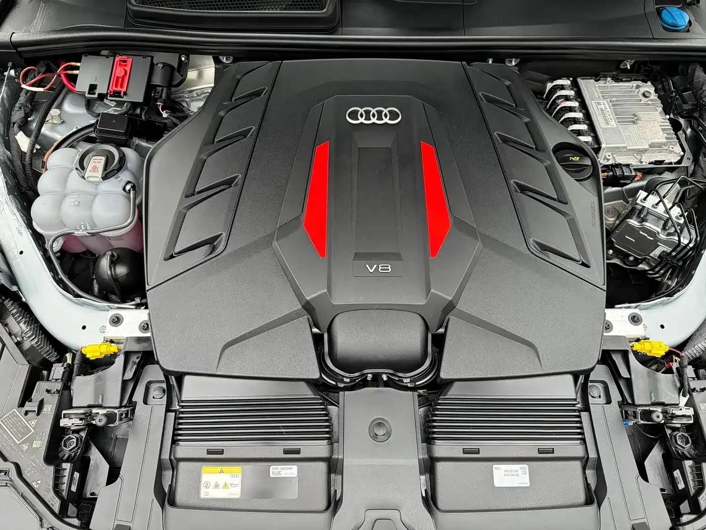 Audi SQ7 2024 4.0 TFSI — миниатюра 7
