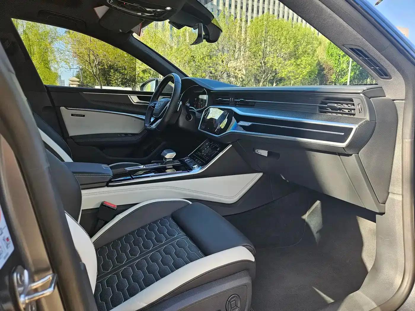 2022 Audi RS 7 RS 7 4.0T Sportback — миниатюра 9