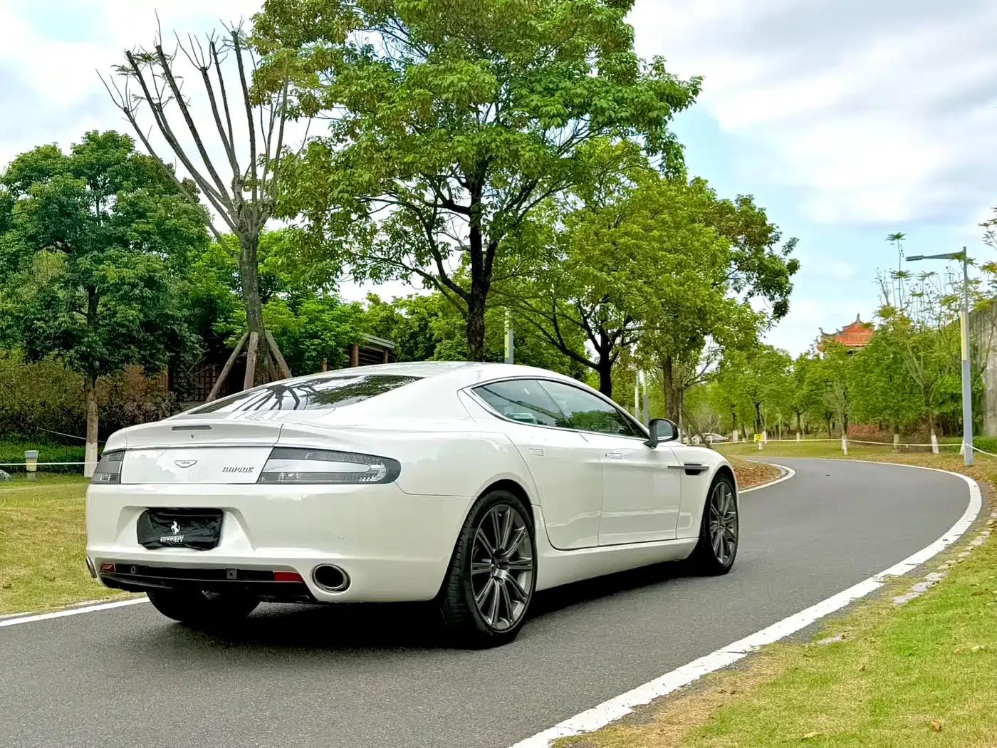2010 Rapide 6.0L — миниатюра 4