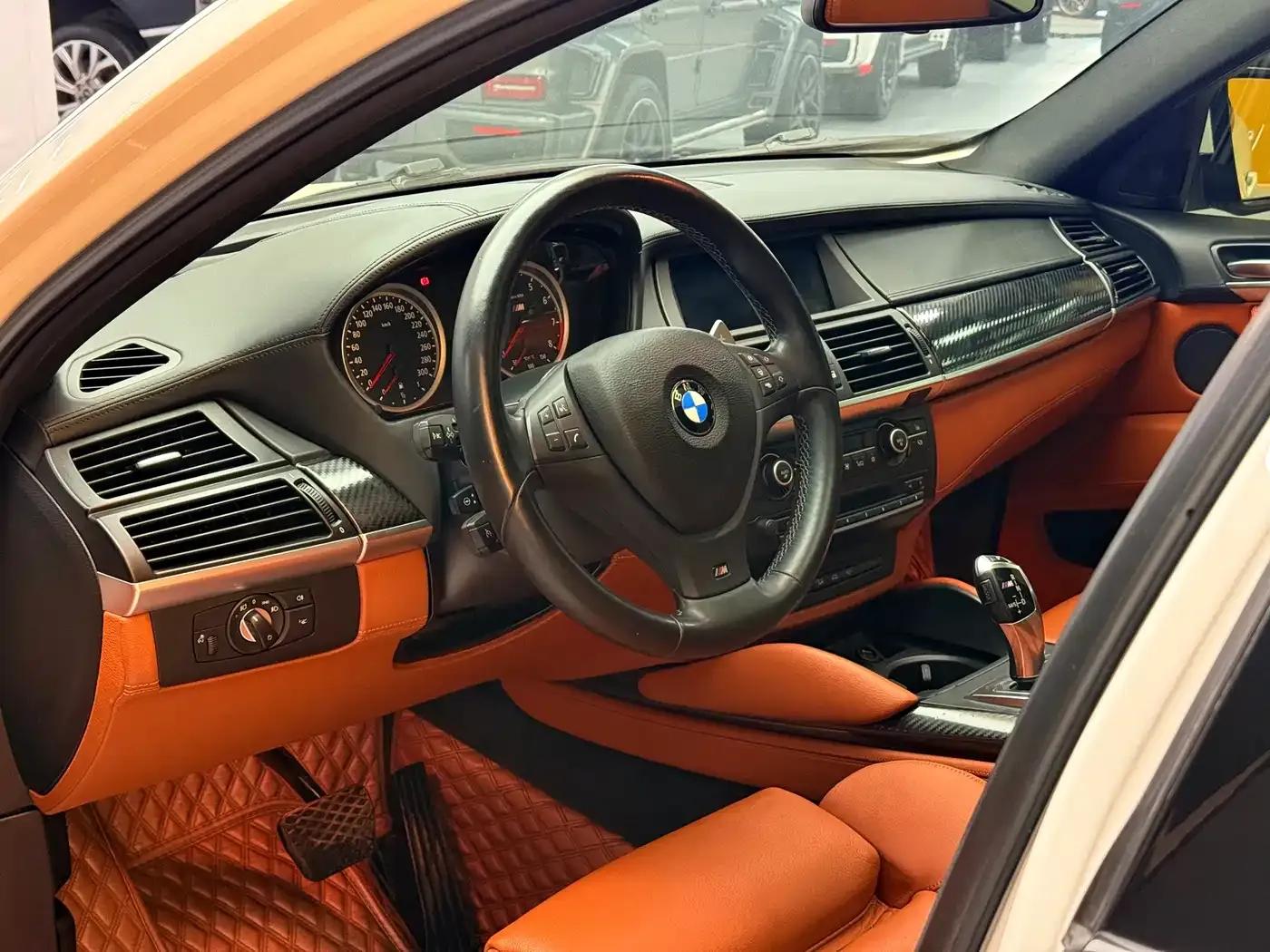 2013 BMW X6 M — миниатюра 8