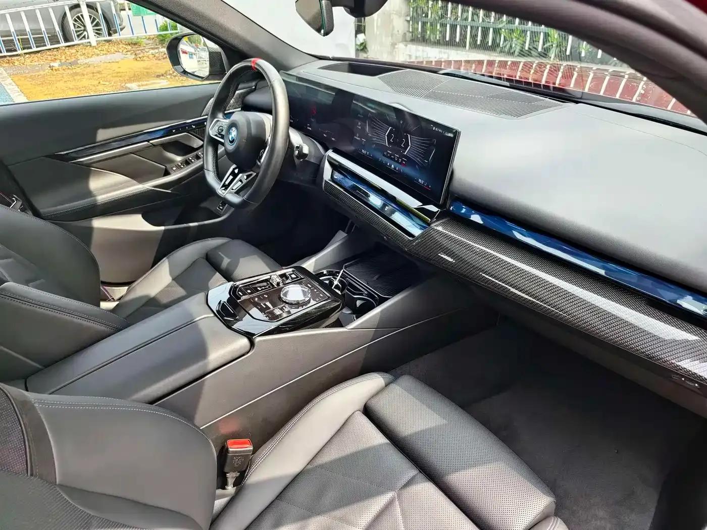 2024 BMW i5 M60 xDrive M60 — миниатюра 15