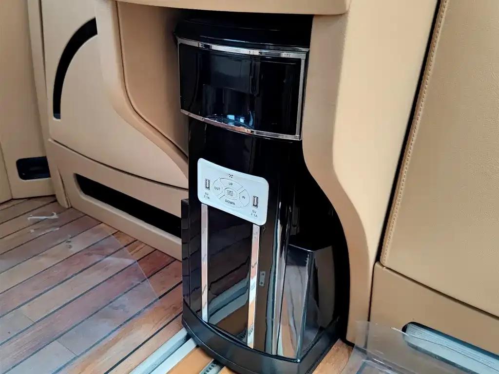 2017 Sprinter 3.5L Automatic — миниатюра 19