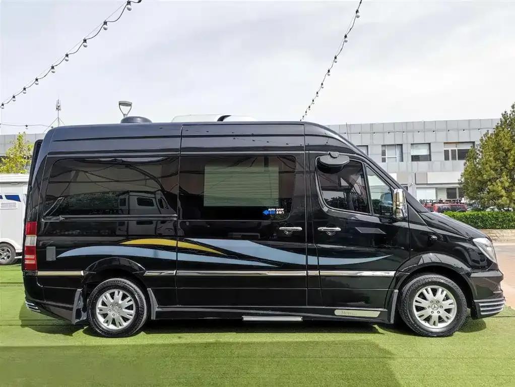 2017 Sprinter 3.5L Automatic — миниатюра 5