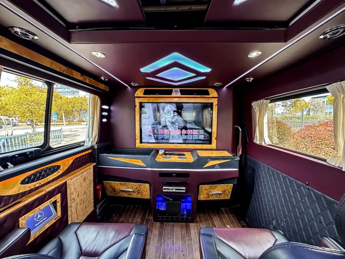 2017 Sprinter 3.5L Luxury Custom Edition — миниатюра 13